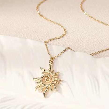 Vintage Whirlpool Sun Necklace -Gold